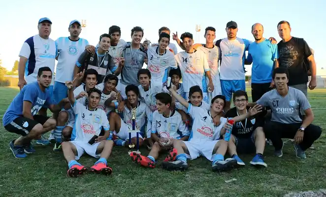 Juventud Unida se coronó campeón en 2001
