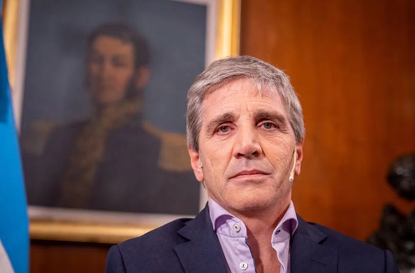 La nueva medida fue anunciada por el ministro de Economía, Luis Caputo.