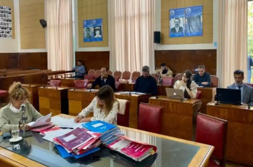 Poca transparencia: Juntos bloqueó un pedido de informes sobre Iniciativas Privadas