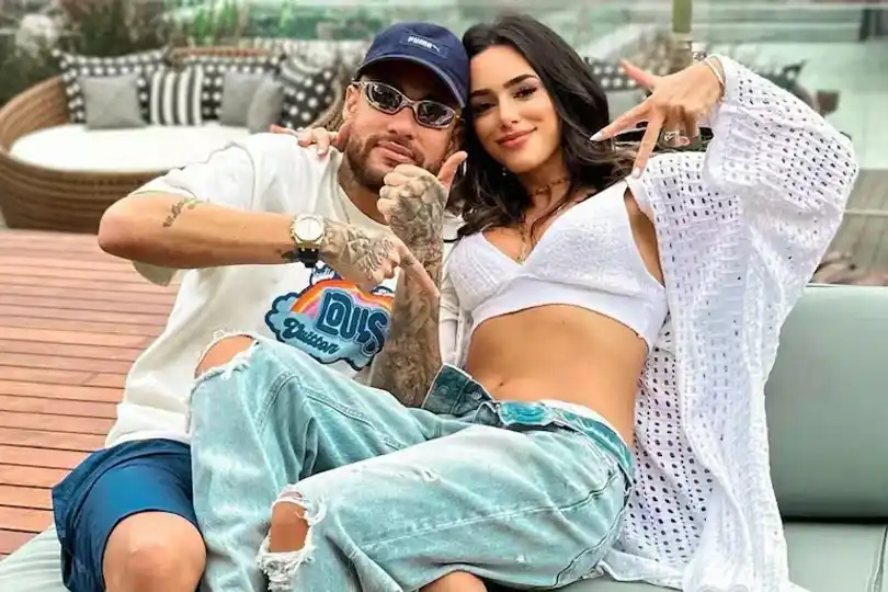 Neymar y Bruna Biancardi compartieron la noticia del embarazo durante una celebración familiar en la que también revelaron el sexo de su futuro bebé.