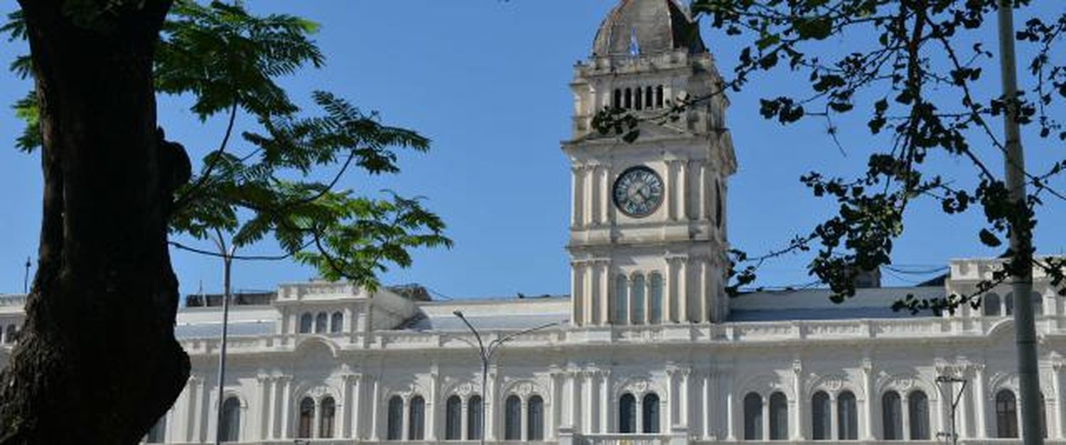 Se garantiza el mantenimiento de servicios en la Administración Pública Provincial
