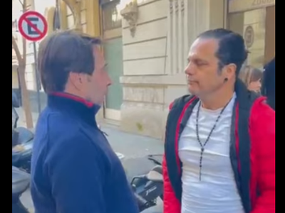 Video: El farmacéutico mediático Marcelo Peretta increpó a Eduardo Feinmann a la salida de la radio