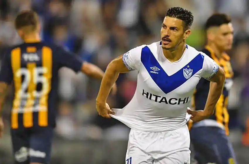 El ex Central Rodrigo Salinas será nuevo refuerzo de Newell’s