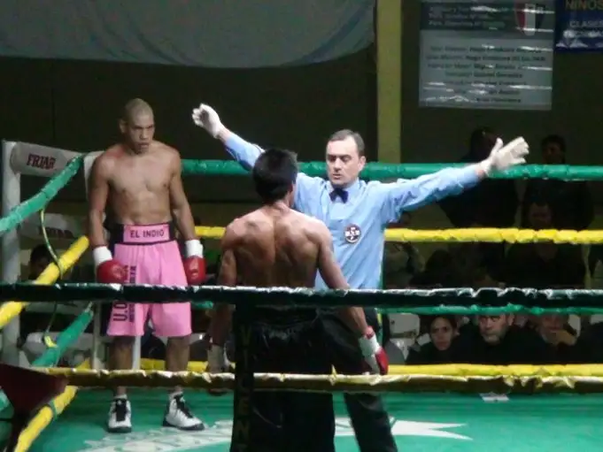Un boxeador santafesino lucha por su vida