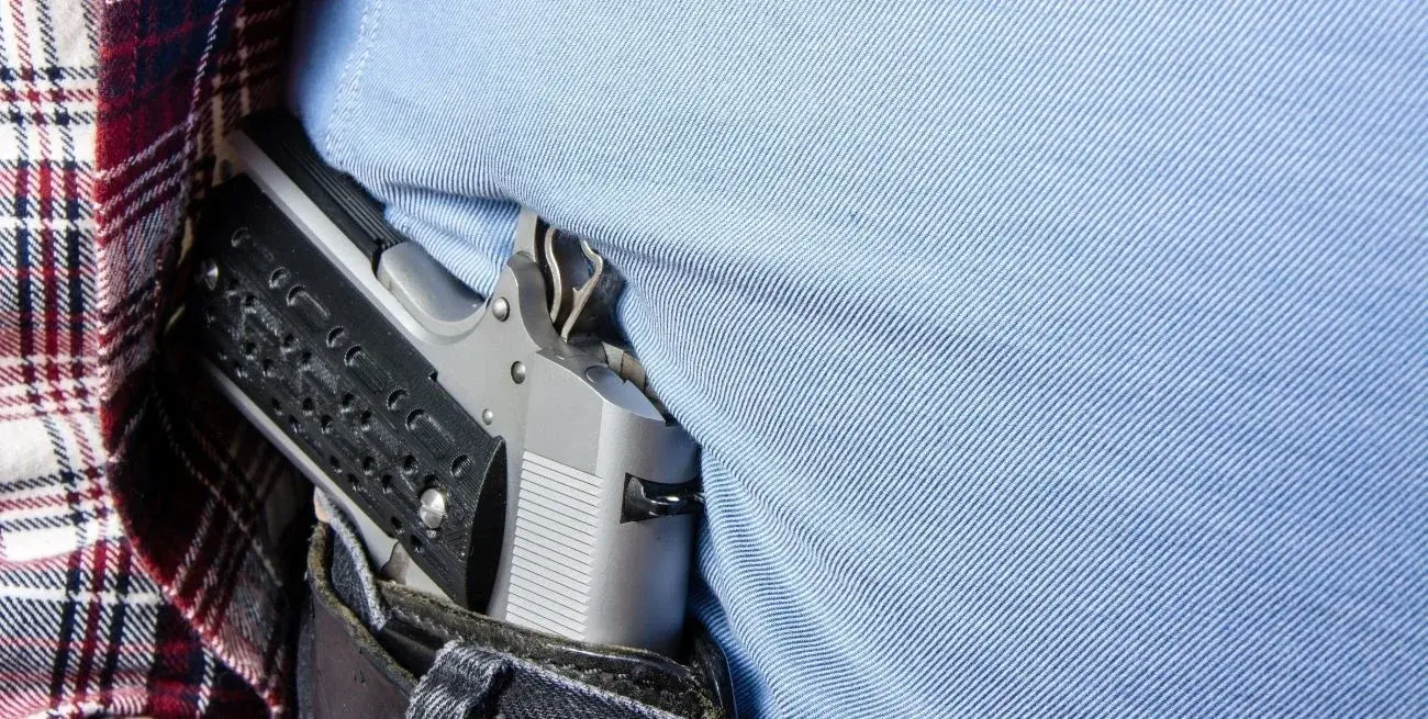 RENAR cambió las reglas para armas heredadas, miras nocturnas y permisos de portación