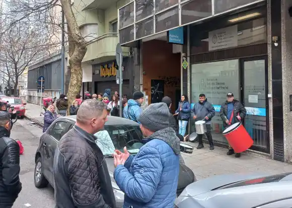 Trabajadores del Puerto se movilizaron al Ministerio de Trabajo para exigir paritarias
