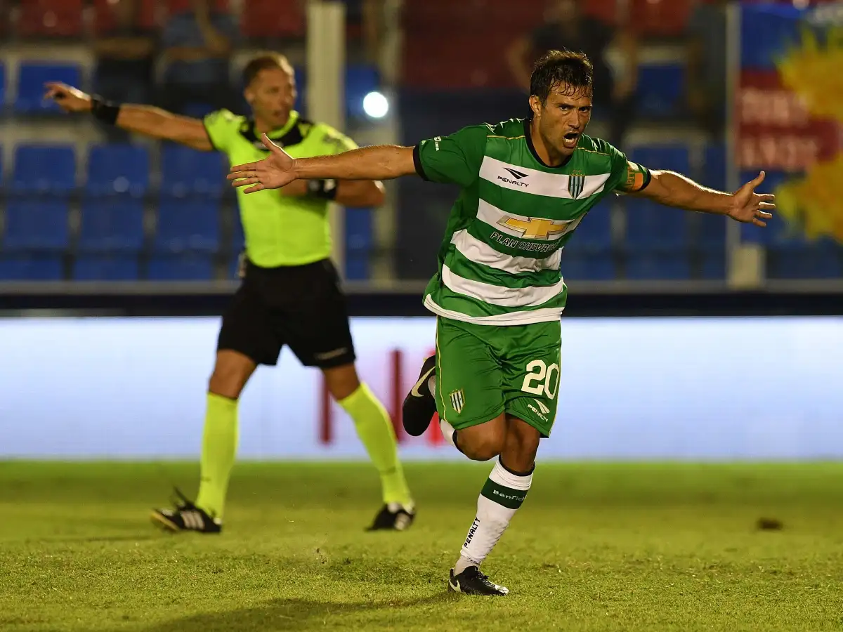 El “Taladro” festejó sobre la hora
