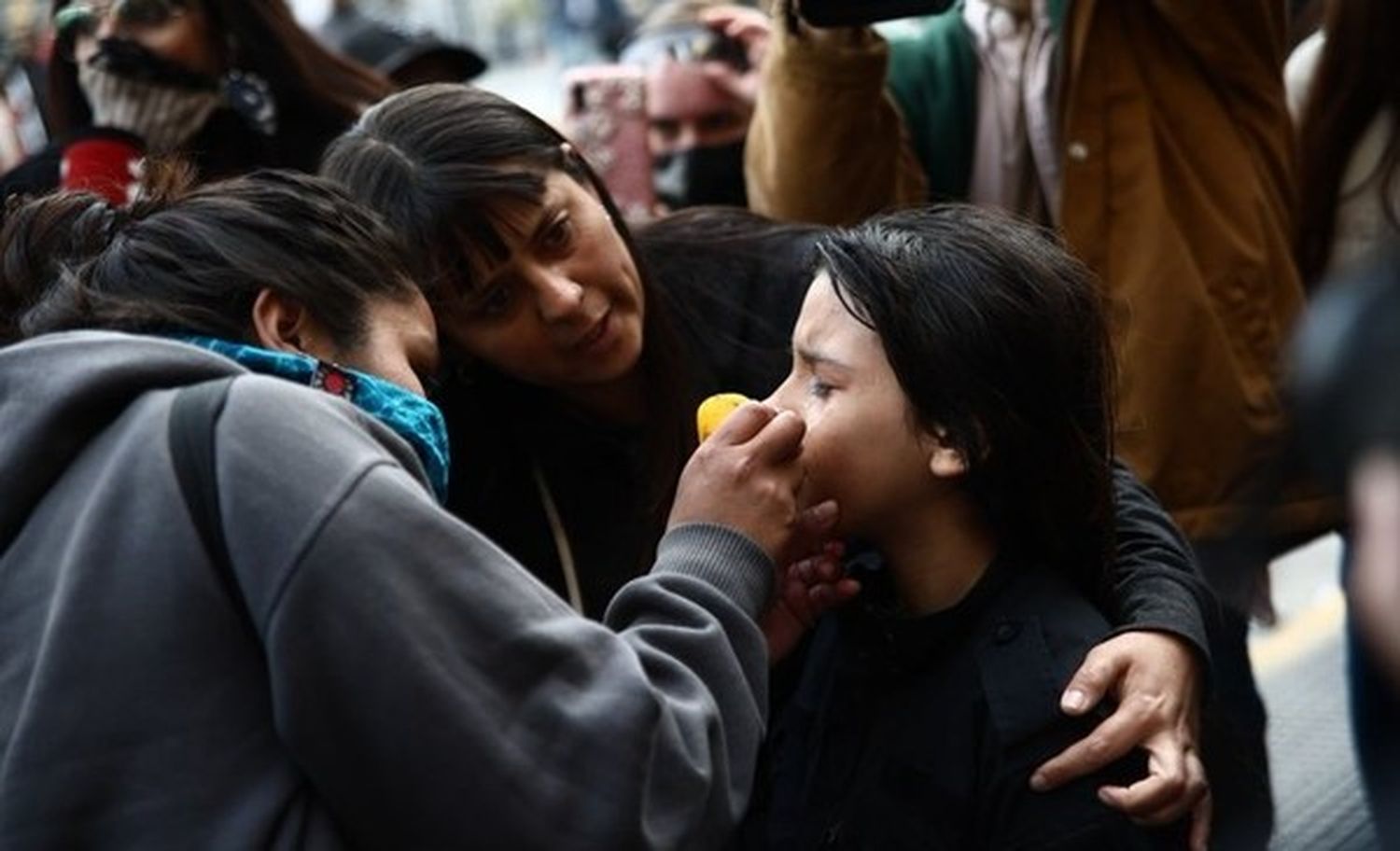 "Ya les dijimos: llevar a los chicos a las machas está prohibido", enfatizó Bullrich.