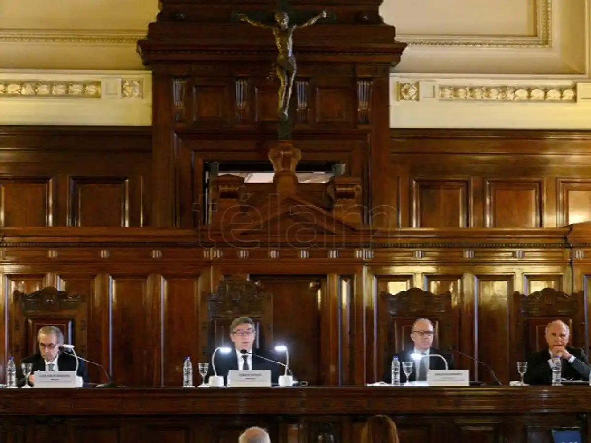 El Senado sigue analizando los proyectos para reformar la Corte Suprema