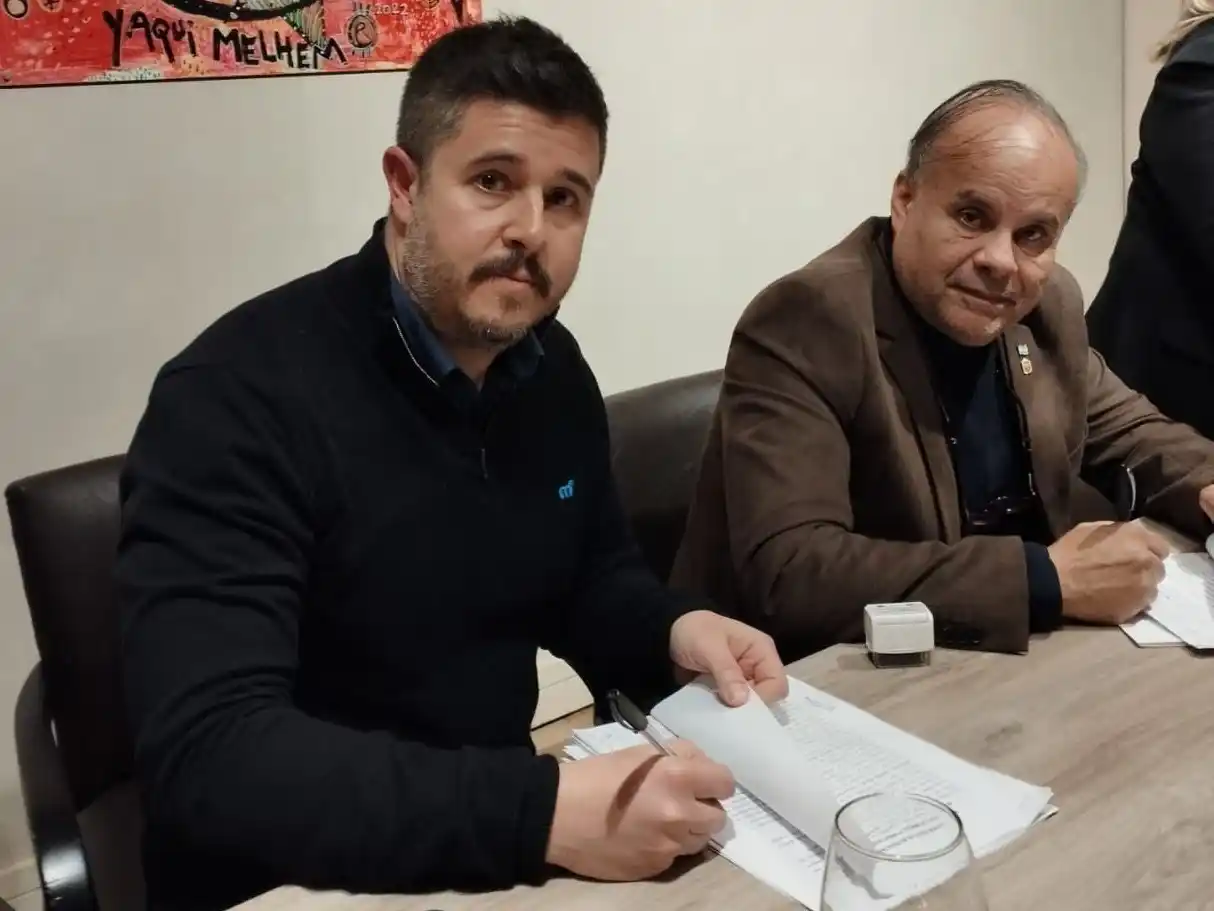 Roque Fleitas, Presidente del Comité Ejecutivo Provincial y Hernán Alberto Viola, Apoderado Partidario.