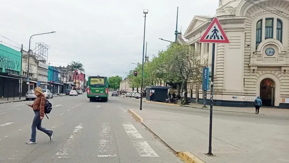 Deberán indemnizar a mujer que fue atropellada.