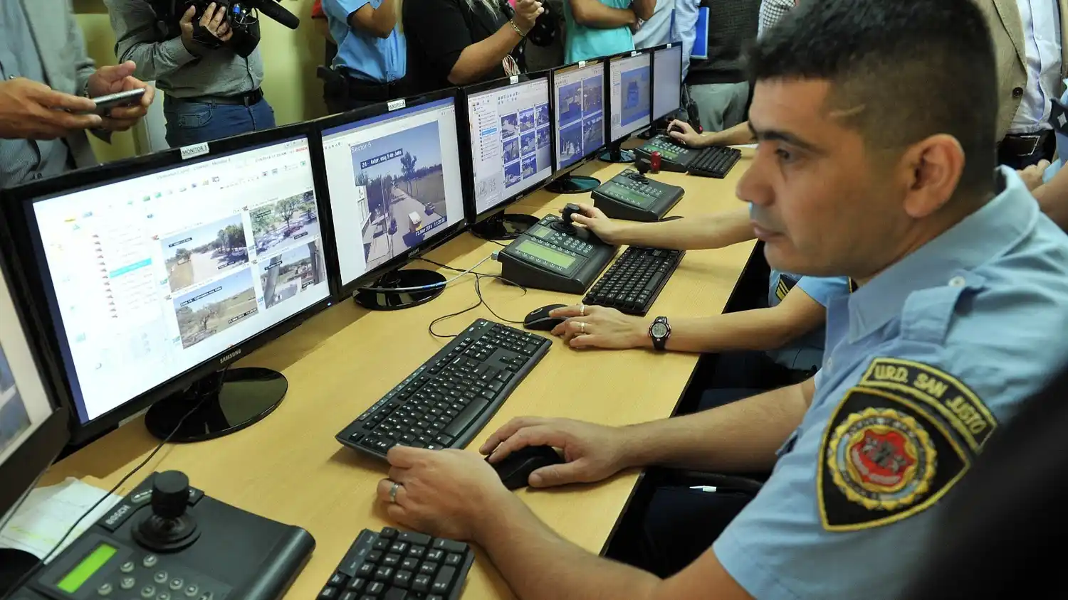 Intervención policial en dos hechos de acoso y manoseo a mujeres en la vía pública