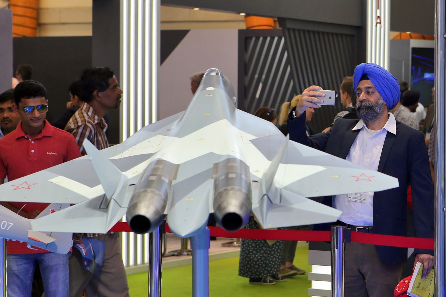 Exportable Su-57E, Checkmate, MiG-35D… Rostec to invest heavily in Aero India 2023