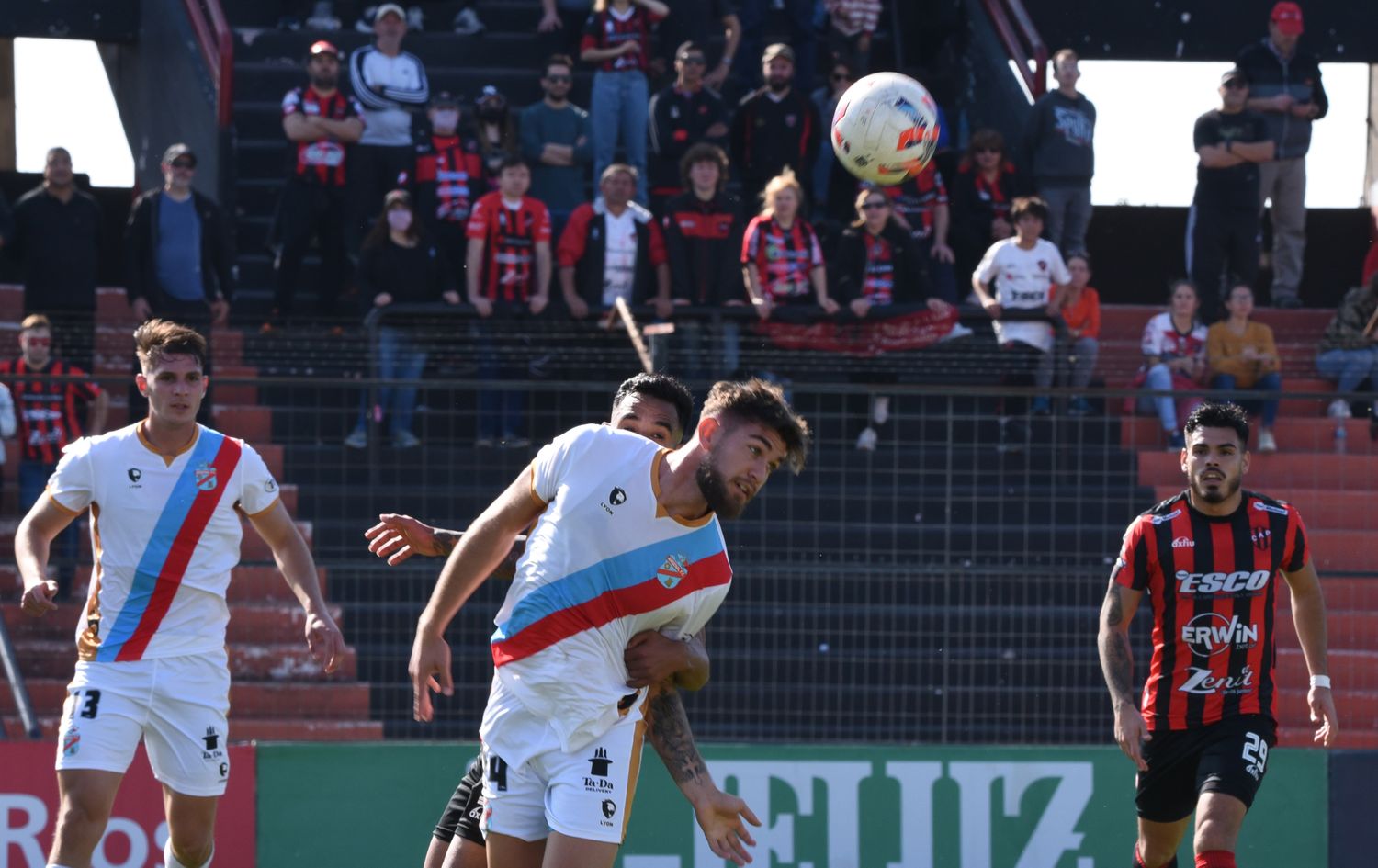 Arsenal se llevó una victoria clave contra Patronato en Paraná y toma oxígeno en la lucha por el descenso