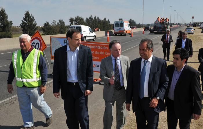 Scioli inaugura obras de la Autopista La Plata - Buenos Aires
