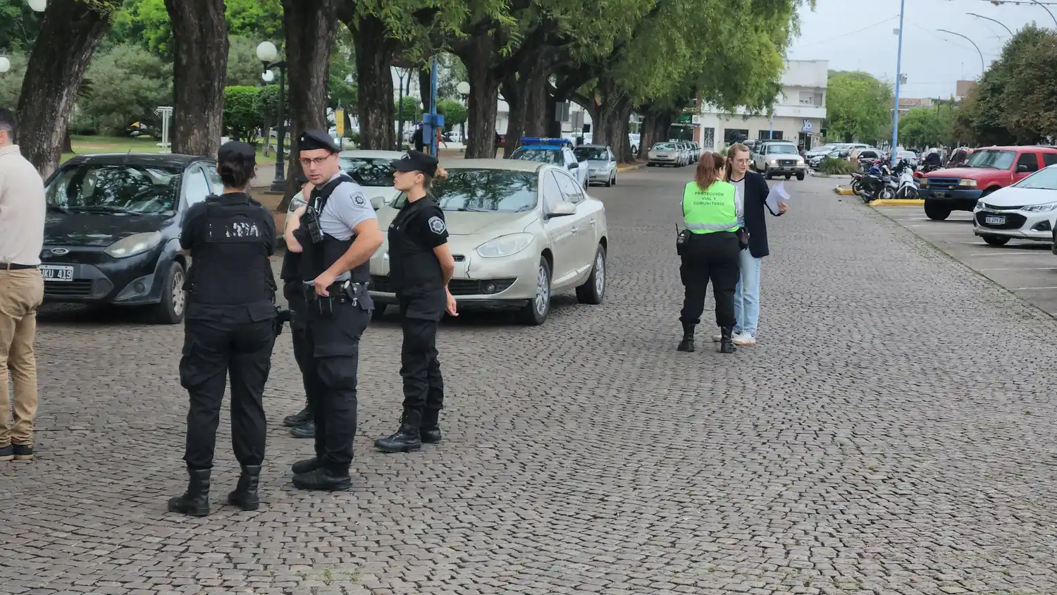 “Se cruzaron de golpe, no tuve tiempo de frenar”: habló el conductor que atropelló al lavacoches y a la GUR