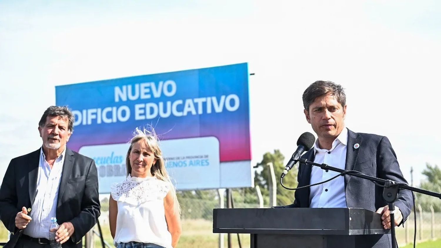 Axel Kicillof presenta un programa para refaccionar 706 escuelas en 60 municipios bonaerenses