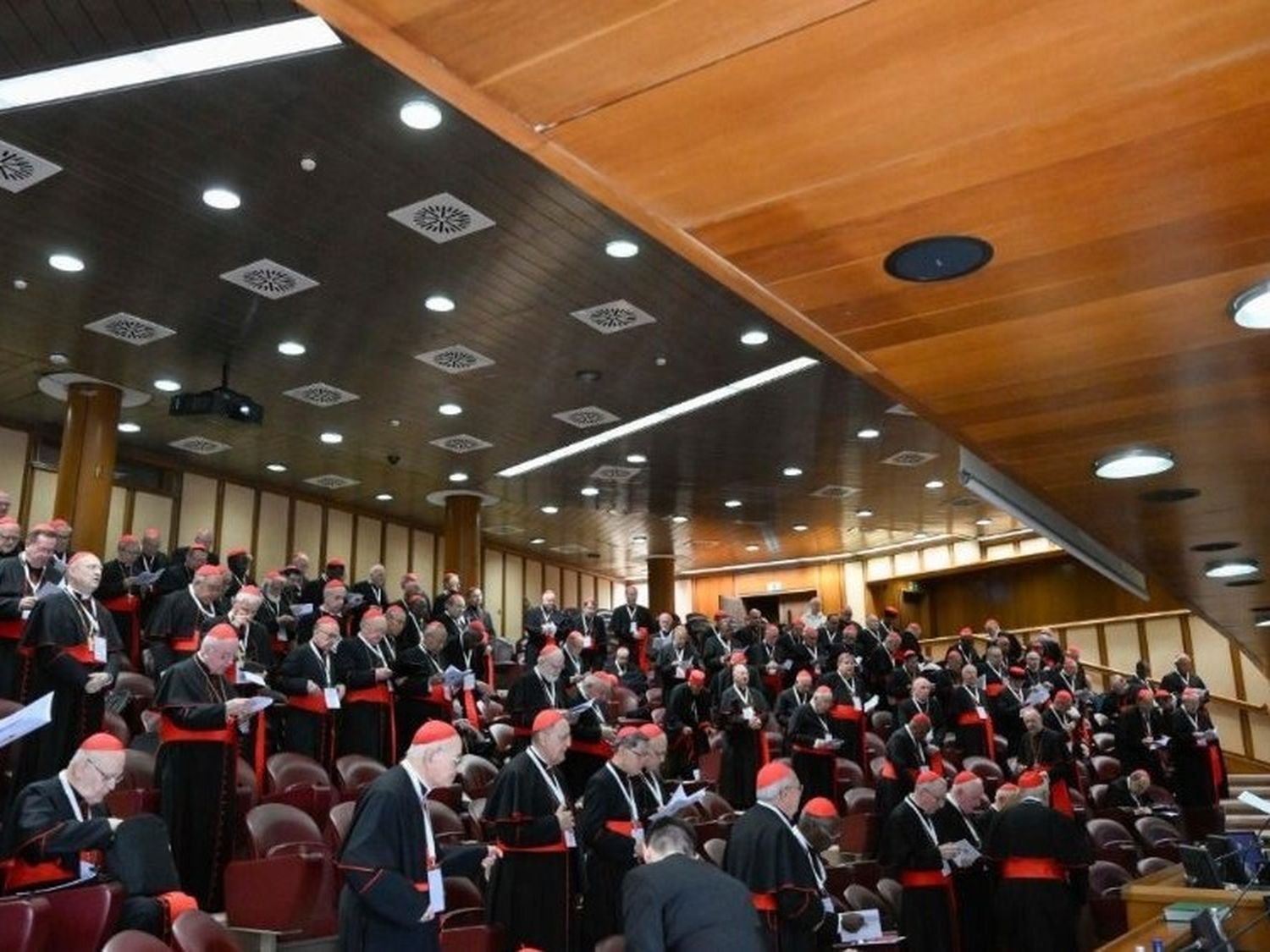 Intensificaron los preparativos para el Cónclave durante la Novena Congregación