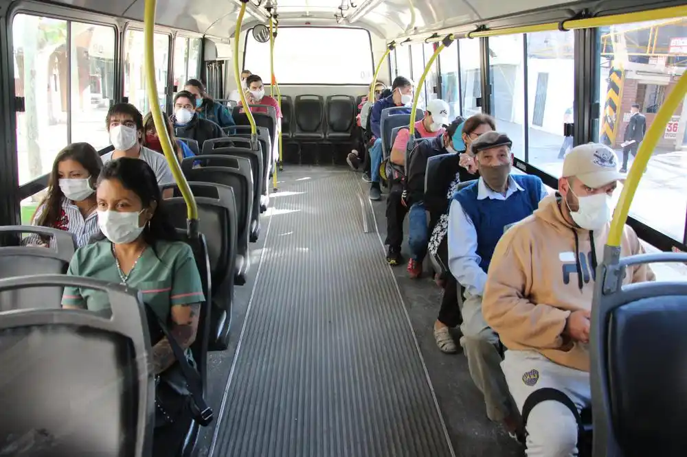 Coronavirus: Bahía Blanca es la segunda comuna que decretó el uso optativo de barbijo