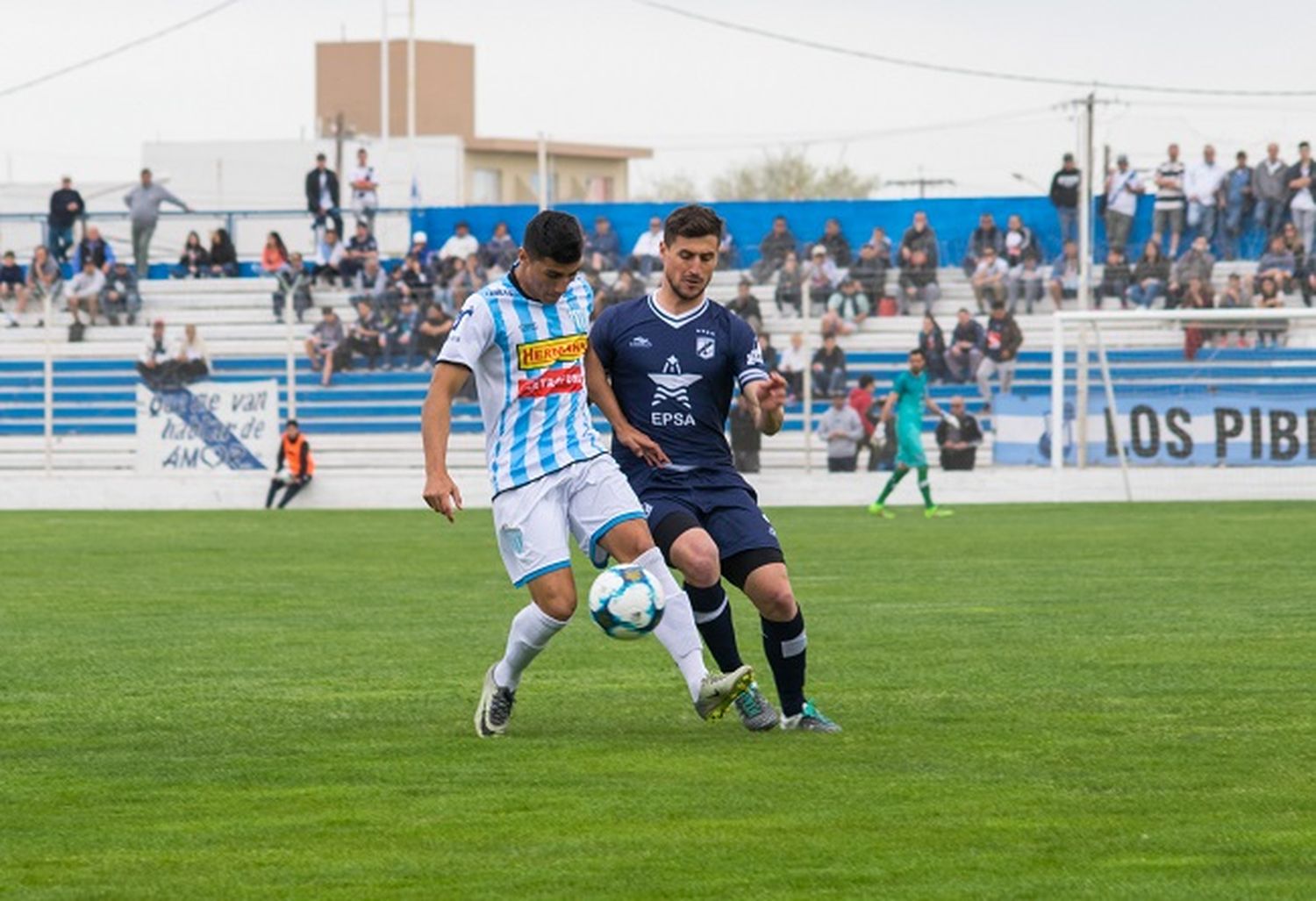 Juventud no acertó nada y fue goleado por Guillermo Brown en Madryn