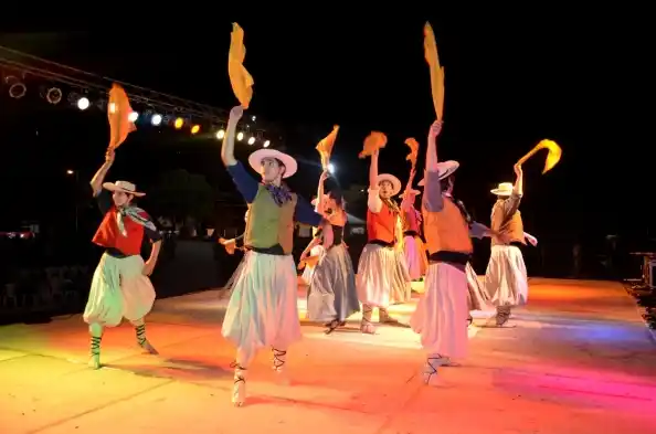 Llega la 45º edición del Festival Folclórico Paso del Salado