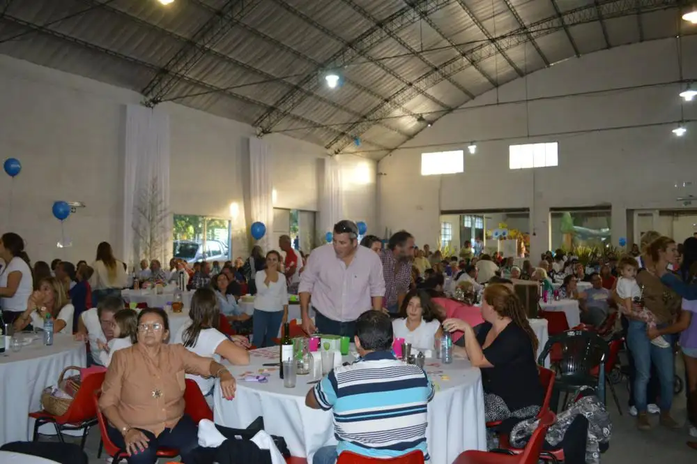 Ciane comprará las aberturas  gracias al gran éxito del asado
