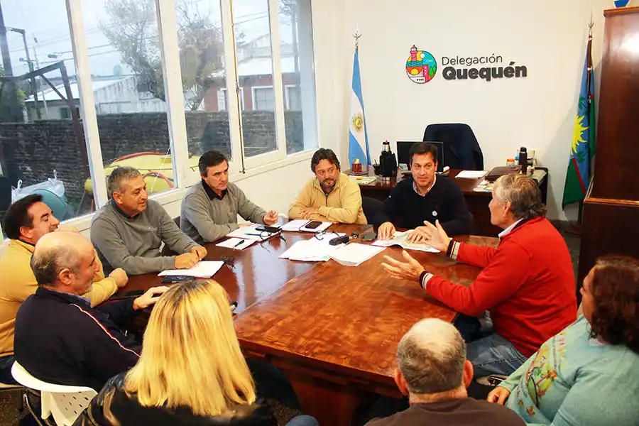 Oficina móvil: Rojas escuchó las demandas de los vecinos
