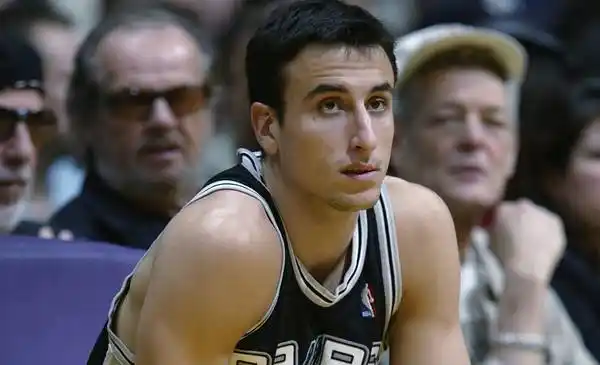 A 24 años del histórico debut de Manu Ginóbili en la NBA