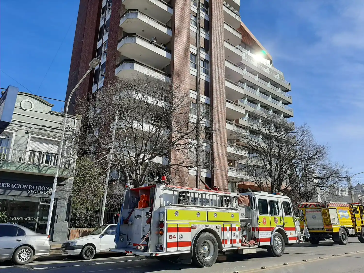 Principio de incendio en un edificio de Santamarina al 300