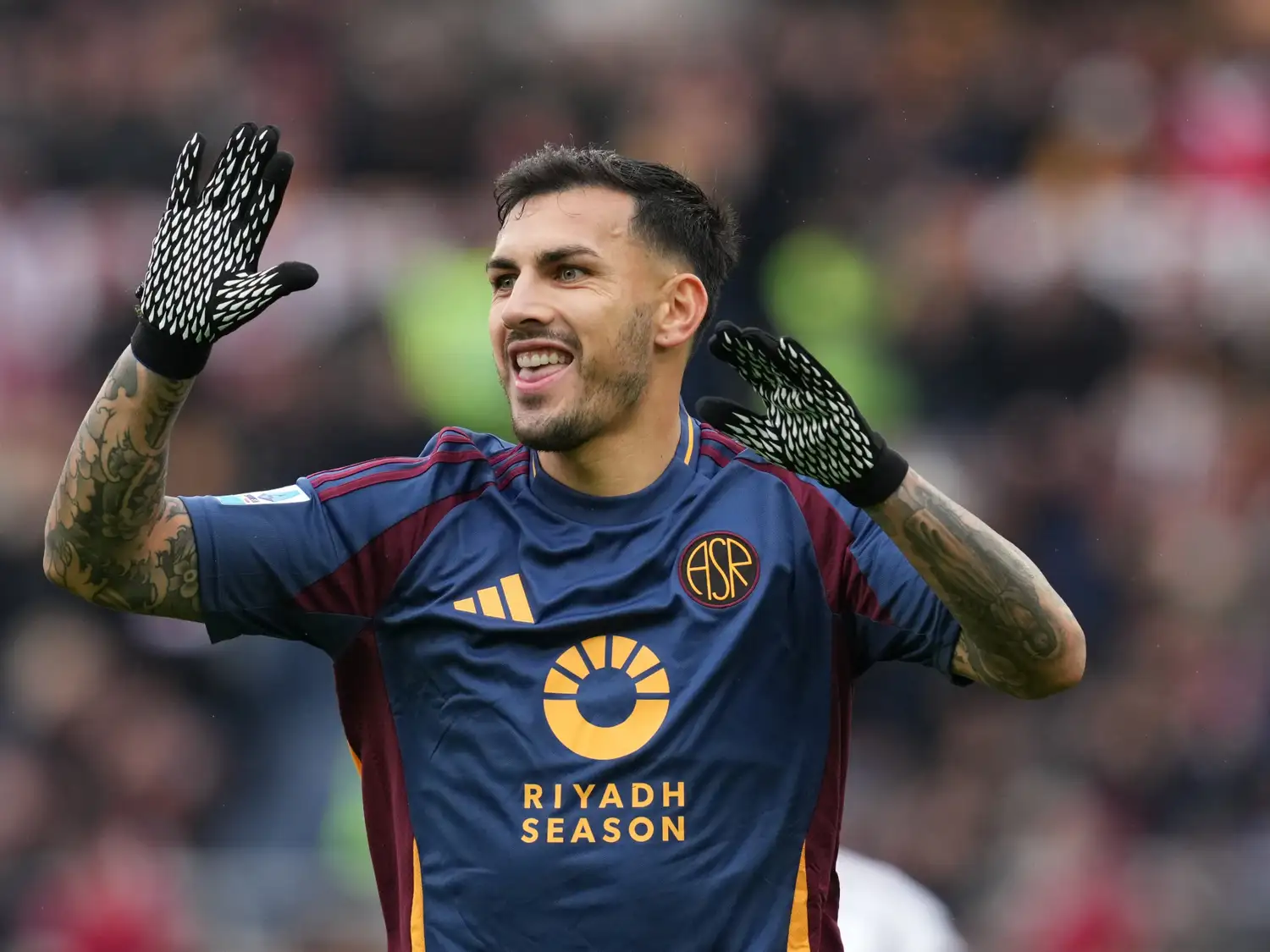 Paredes renovará con Roma hasta junio del año próximo.