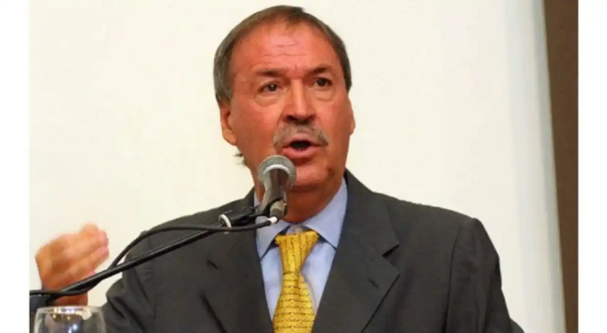 Schiaretti anunció beneficios a trabajadores y pacientes de geriátricos