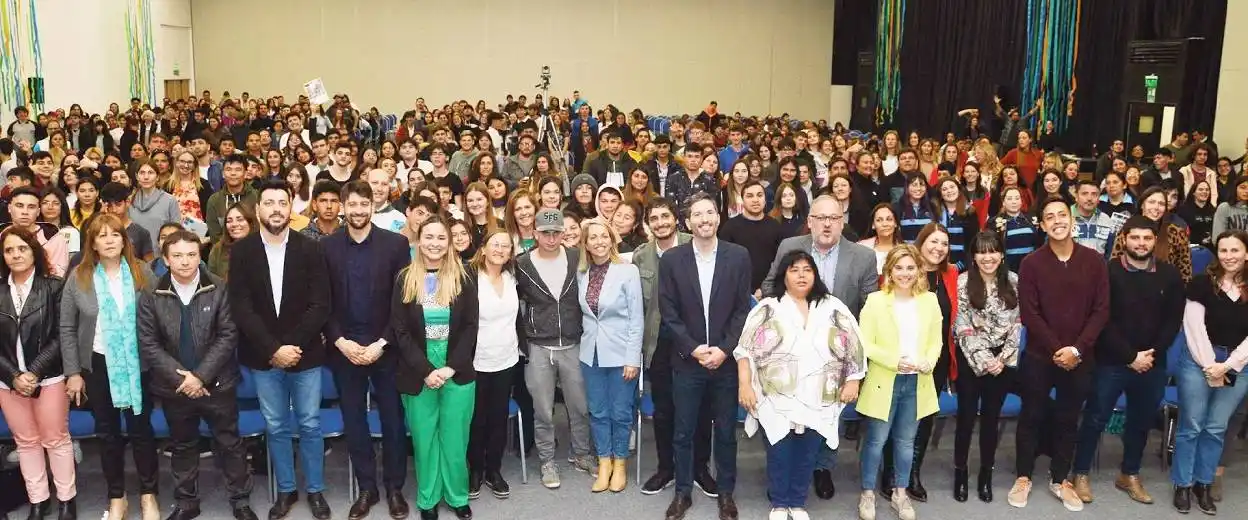 Jóvenes de toda la provincia realizarán aportes para la modernización de la Ley de Centros de Estudiantes