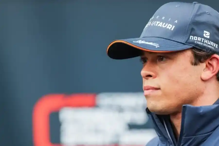 Alpha Tauri despidió a De Vries y ya tiene reemplazo