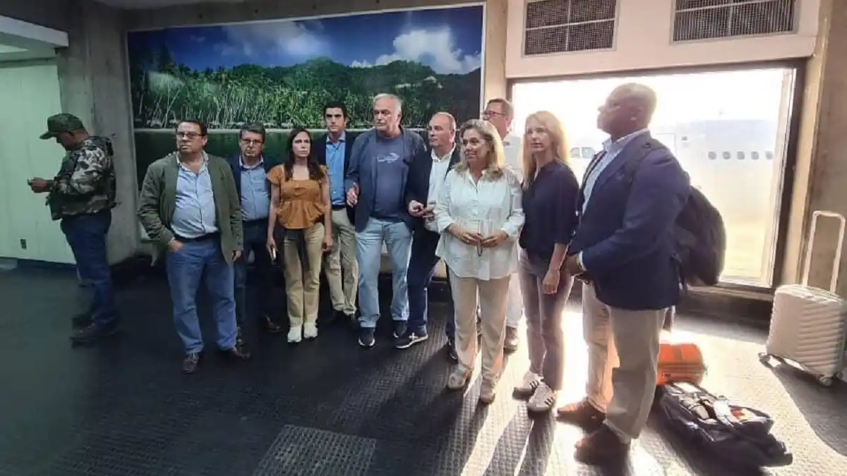 VETOS y DEPORTACIONES generan tensión internacional a horas de las elecciones presidenciales