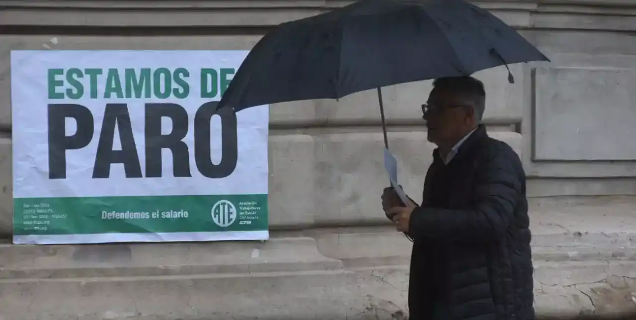 Mes de paros: la provincia de Santa Fe espera que Nación le dé “una hoja de ruta”