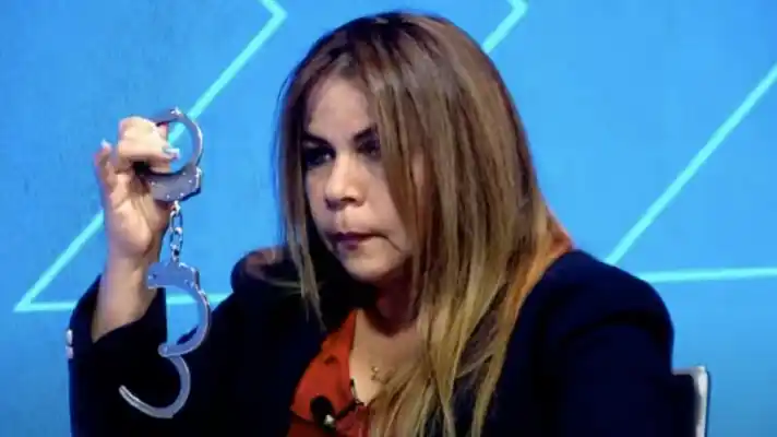IRIS VARELA PIENSA REUNIRSE CON BORRELL: Leopoldo López Gil dice que «tomarán medidas»