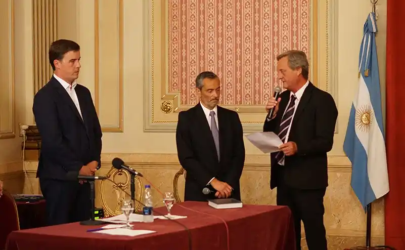 Sesion constitutiva - 1