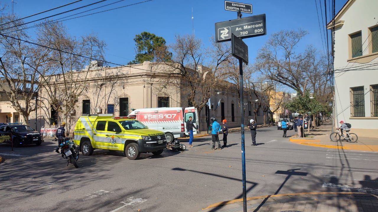 El accidente ocurrió en San Martín y Marconi. Crédito: Bomberos de Venado Tuerto.