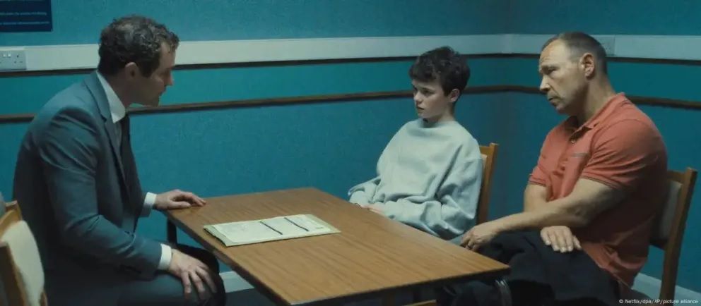 "Adolescencia", de Netflix, sacude el debate global sobre la radicalización juvenil en internet