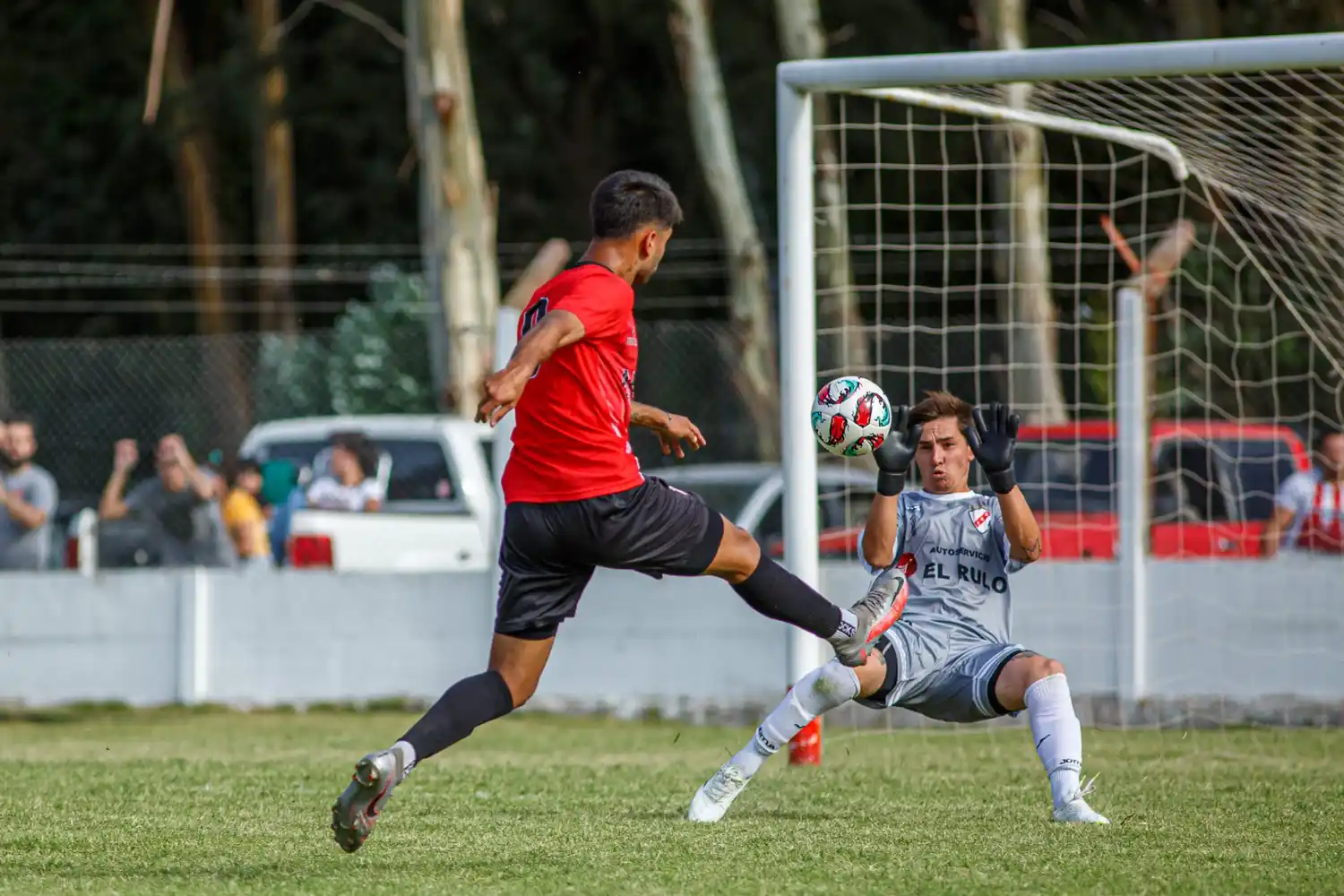 Quilmes arrancó con una goleada