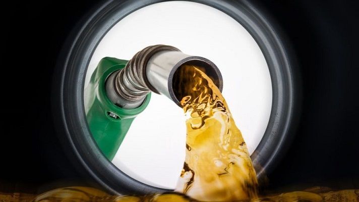 Mezclarán gasolina iraní con la venezolana: esperan mejorar el octanaje