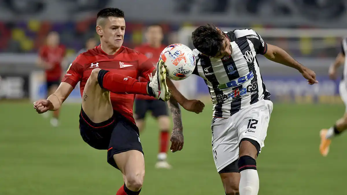 Estudiantes logró su tercer triunfo.