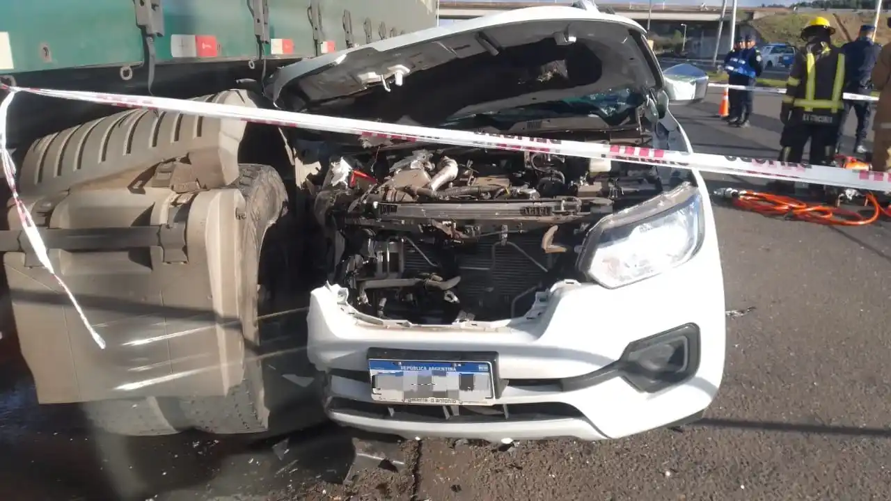 Identificaron a las víctimas del fatal accidente en la Autovía Artigas