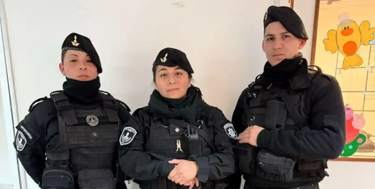 Oriana Bustamante; Juliana Zabala y Leonardo Wildemer; los policías héroes.