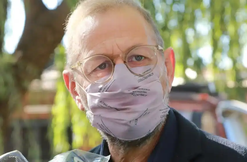 «Por algo los docentes fueron vacunados, una de las cosas a preservar es la presencialidad en las escuelas»