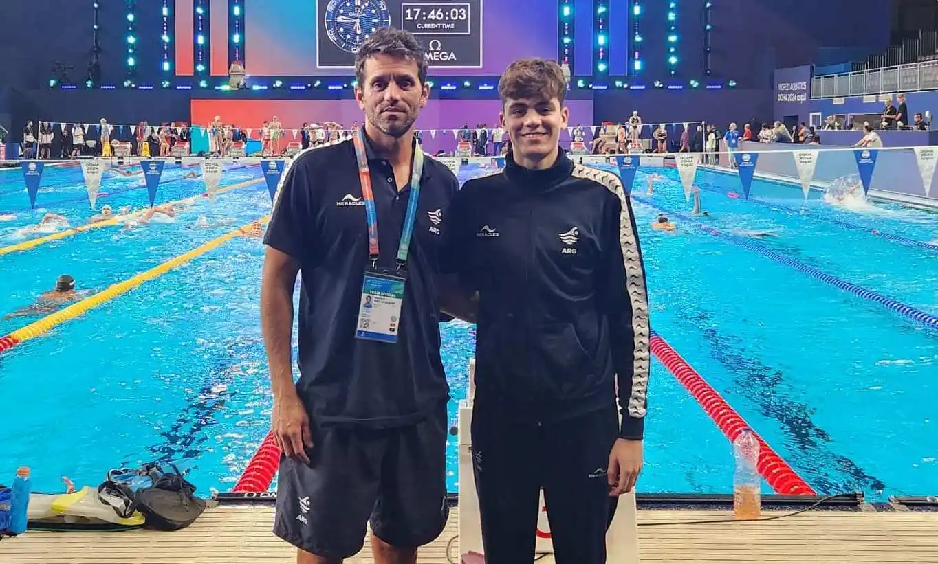 Ulises Saravia en Doha con Federico Diez Andersen.