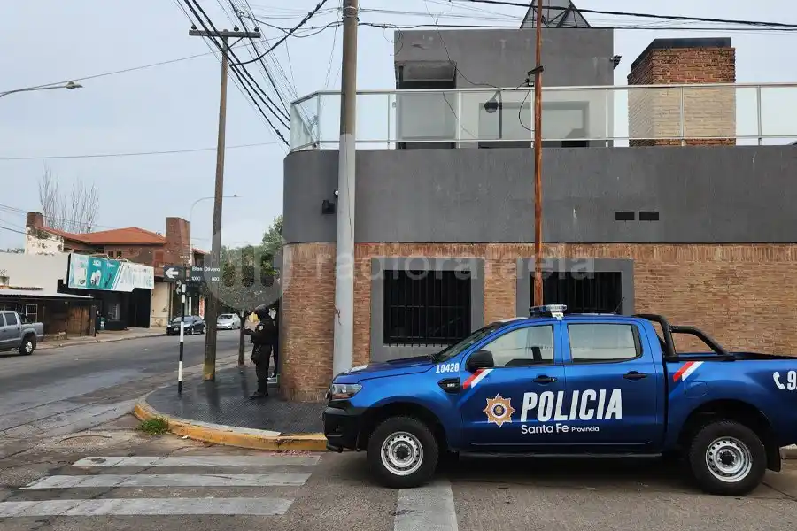 Allanamientos simultáneos en Rafaela y Bella Italia en una investigación por robo