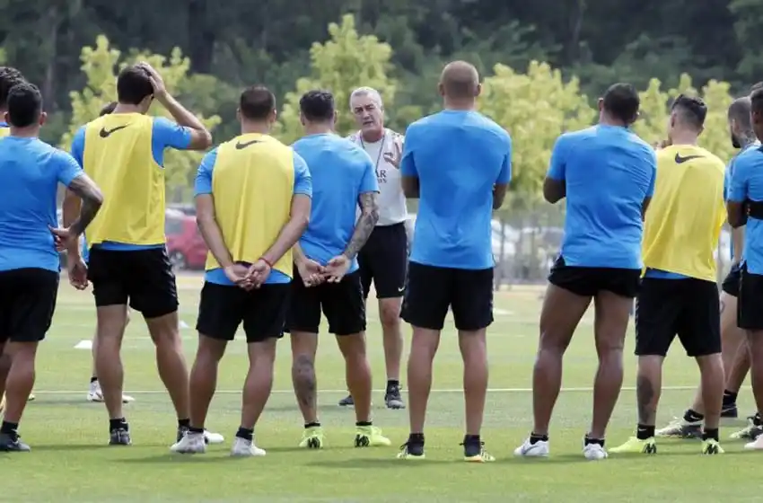 Alfaro también tiene algunas dudas en Boca