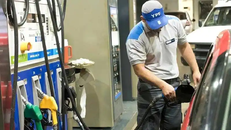 YPF aumentó el precio de los combustibles: En Bahía Blanca y Mar del Plata sale más caro que en CABA