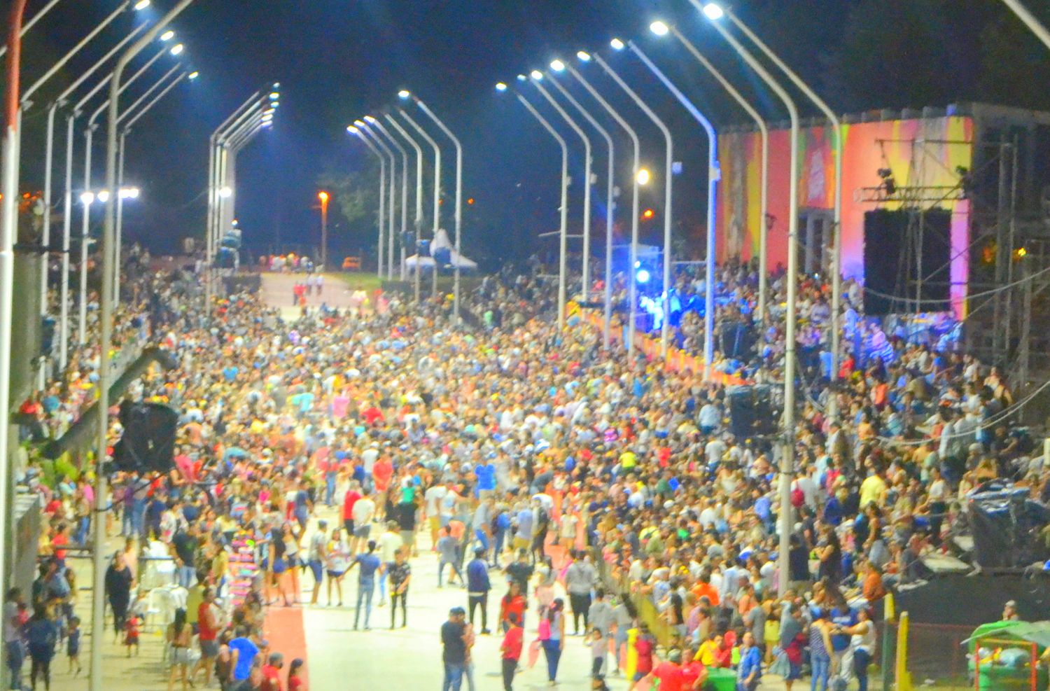 El carnaval movilizó unos 3 millones de turistas en el cierre de una temporada histórica
